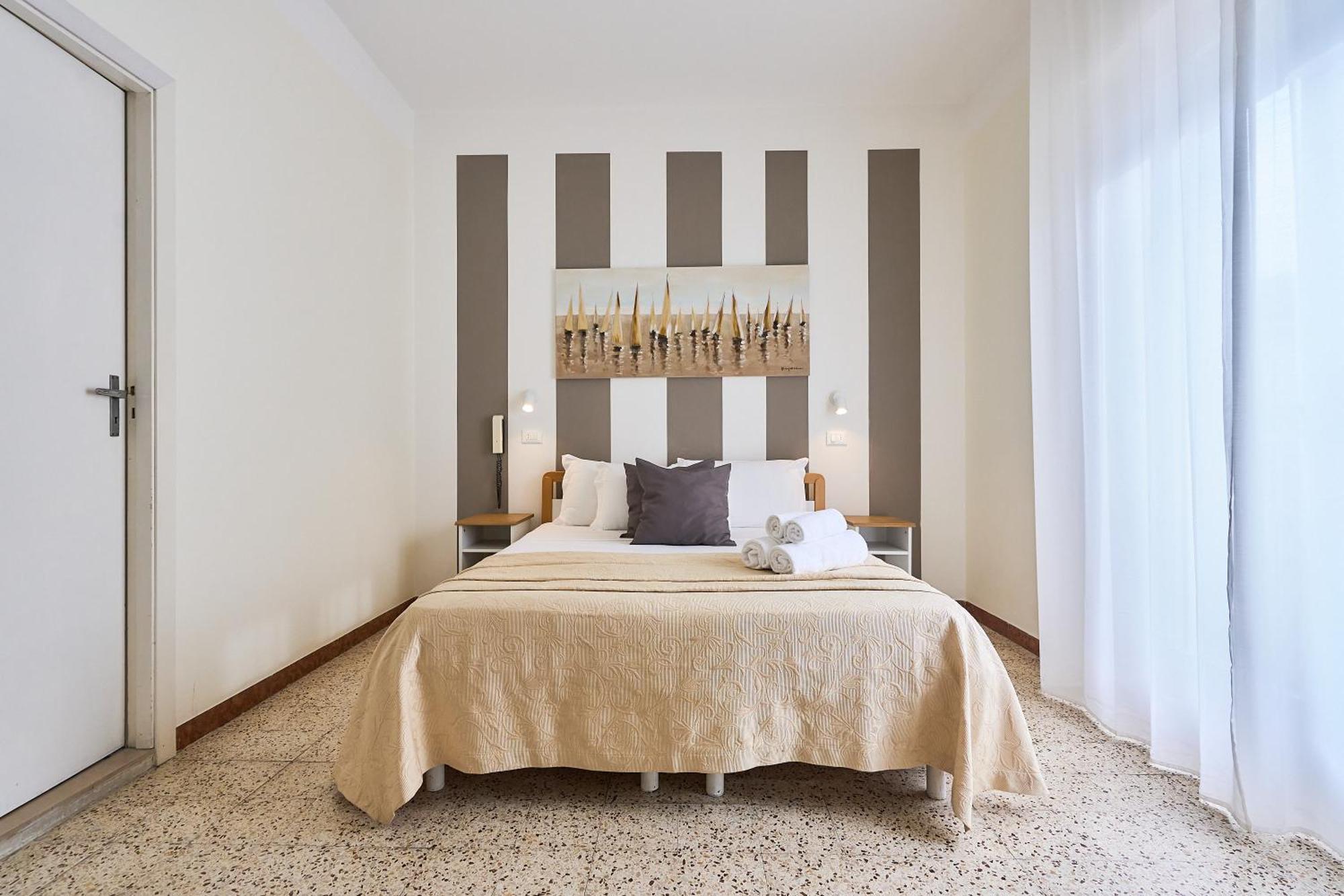 Hotel Bruna B&B Milano Marittima Bagian luar foto
