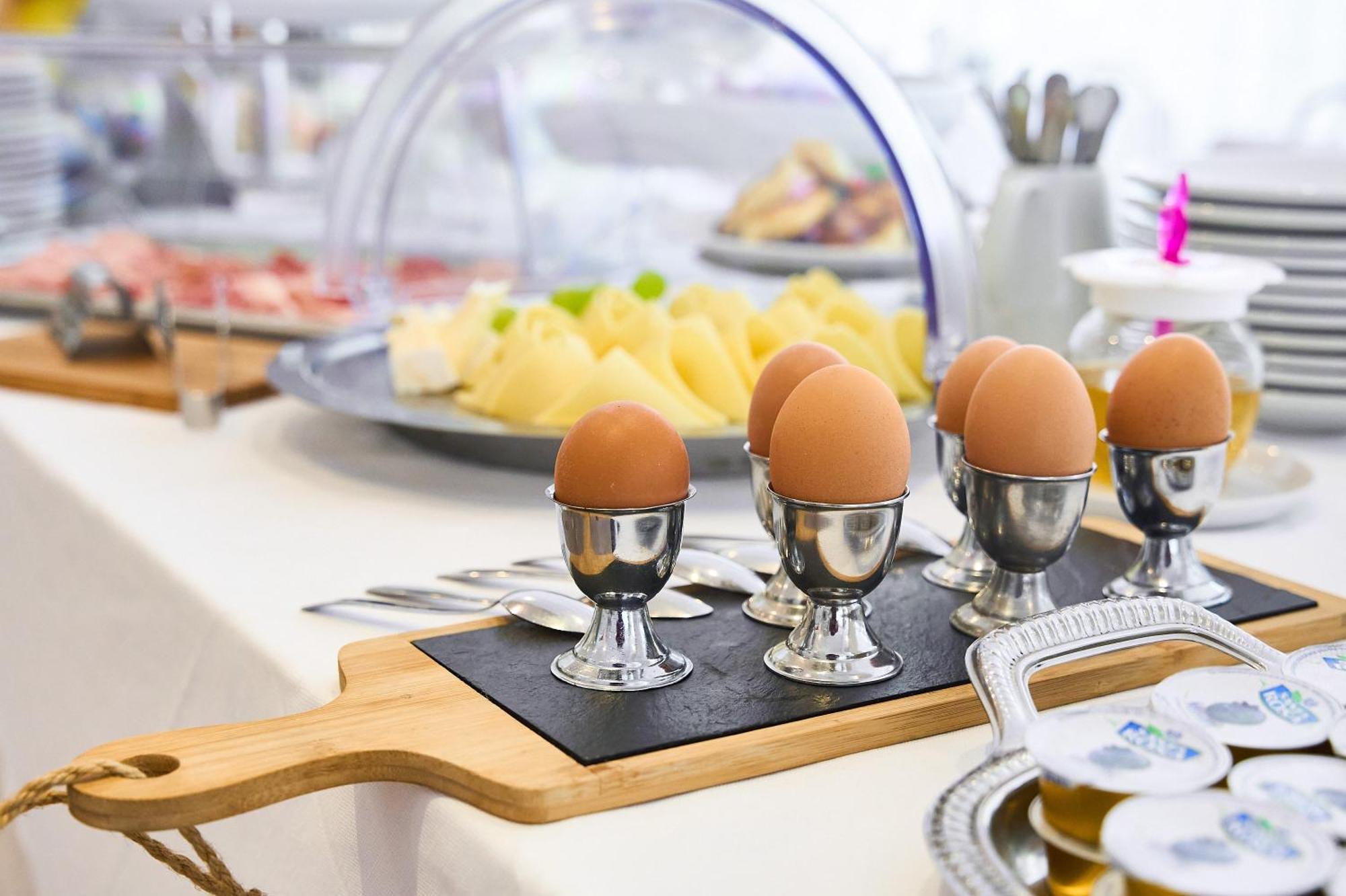 Hotel Bruna B&B Milano Marittima Bagian luar foto
